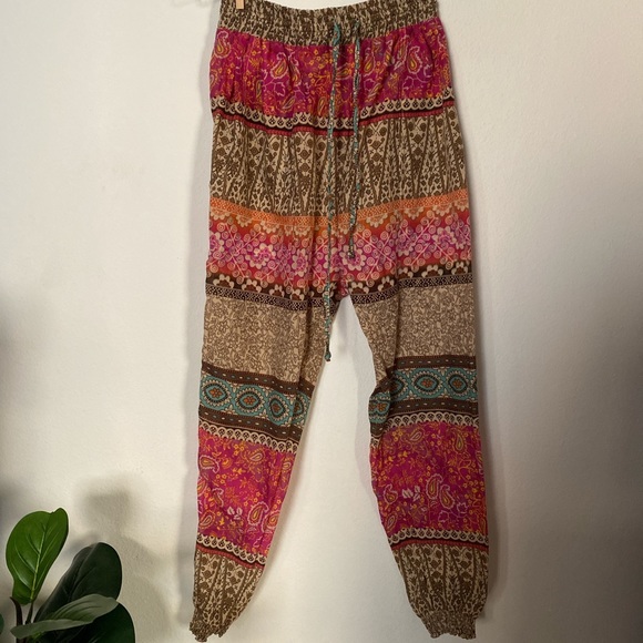 SOLD — Pattern Pants - Picture 2 of 4